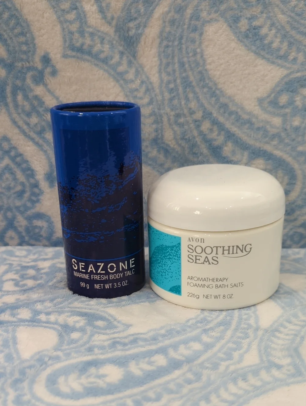 Avon Soothing Seas Aromatherapy Foaming Bath Salts & Talc Powder